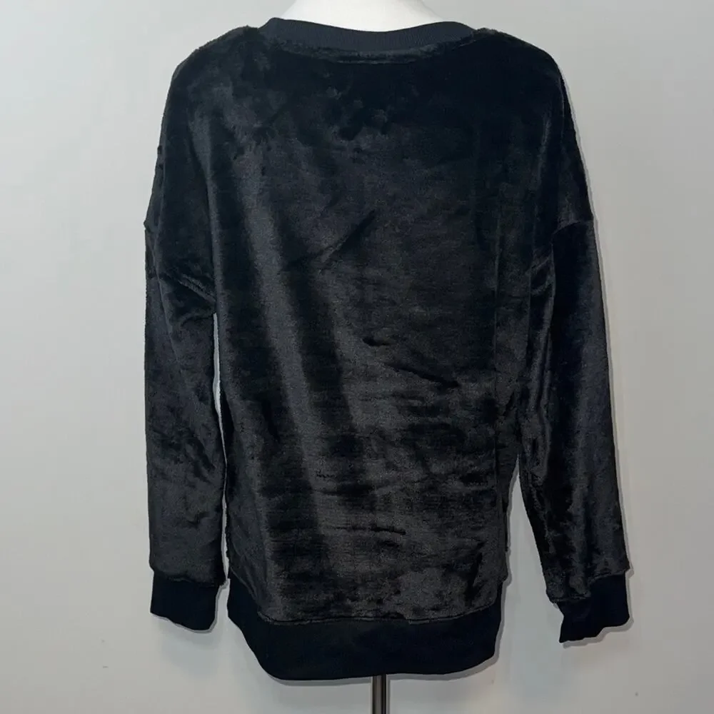 NFL Teens Black Fleece Crewneck Sweatshirt with Panther Logo Youth XL